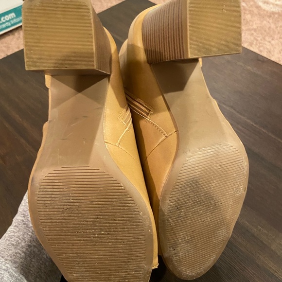 Qupid Heels - Picture 4 of 4